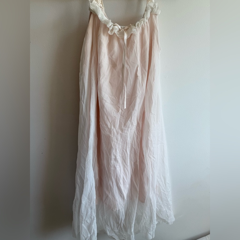 Elegant White Women's Nightgown